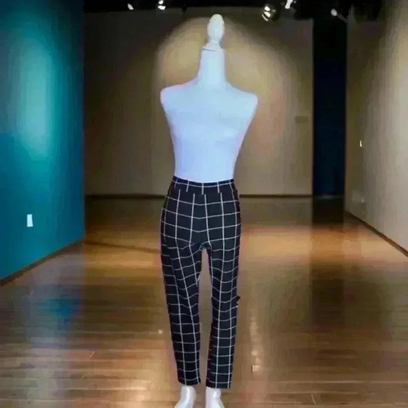 MIa Rose Plaid Stretch Pants Size Small - Picture 1 of 2